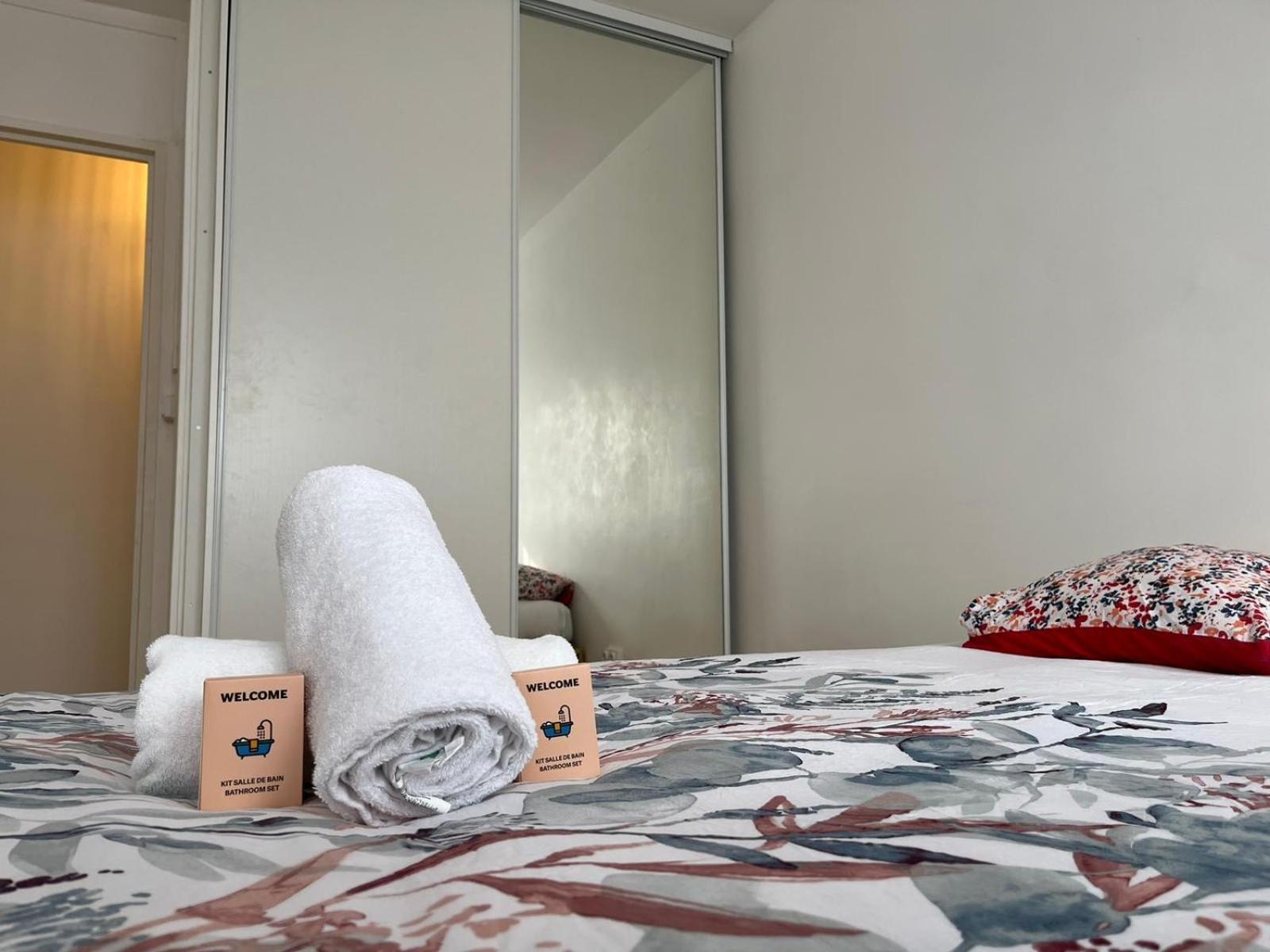 Elegant 3 Pieces Proche Paris La Defense Apartment Bezons Luaran gambar